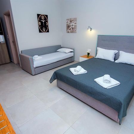 סטאברוס Olea Garden Apartments מראה חיצוני תמונה