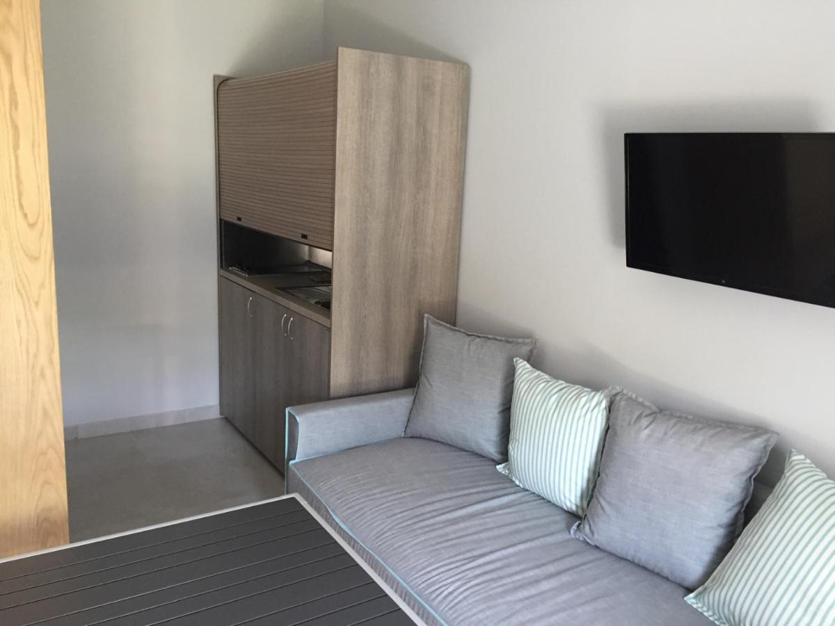 סטאברוס Olea Garden Apartments מראה חיצוני תמונה